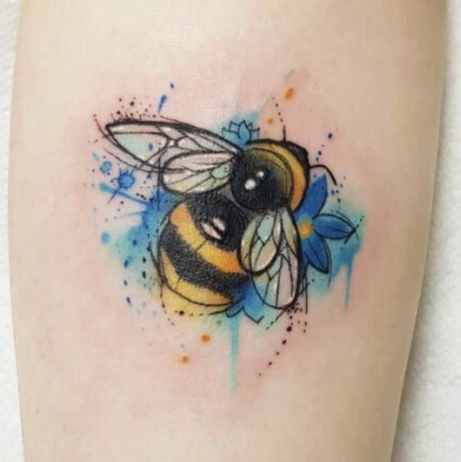 tatuajes de abeja